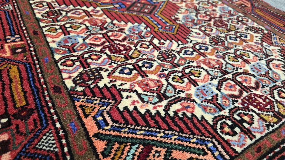 Tepisi ručni rad,Tepisi ručni rad - manje dimenzije HAMEDAN 80x125 290,66 EUR 129061