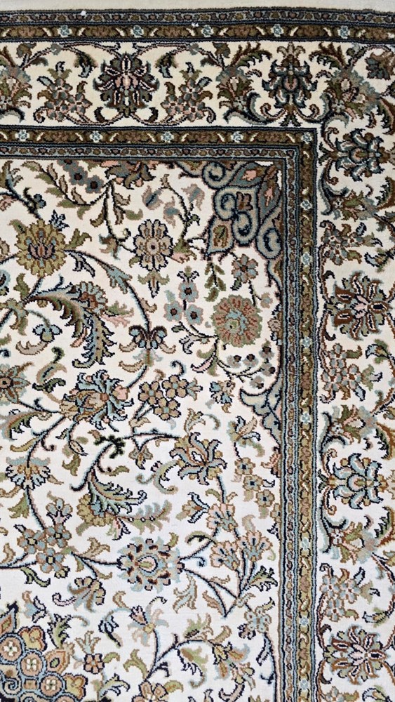 Tepisi ručni rad KASHMIR SEIDE 127x183 1989,51 EUR 181440