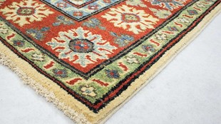 Uskršnja akcija,Tepisi ručni rad KAZAK 123x178 529,56 EUR 180409