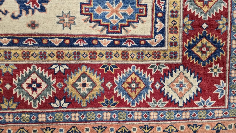 Tepisi ručni rad KAZAQ 166x249 969,00 EUR 205838