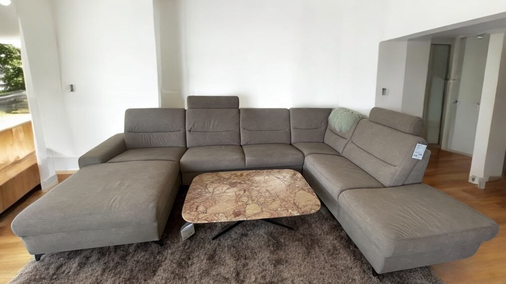 Outlet namještaj ,Nedodijeljena HIMOLLA SJ.GARNITURA 9808   0x0 2964,81 EUR 194763 AKCIJA