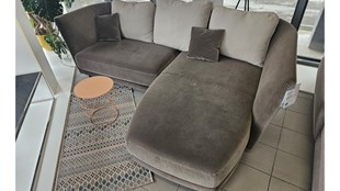 Outlet namještaj ,Nedodijeljena ROLF BENZ Sjedeća garnitura Tondo 540  0x0 3999,00 EUR 193706 AKCIJA
