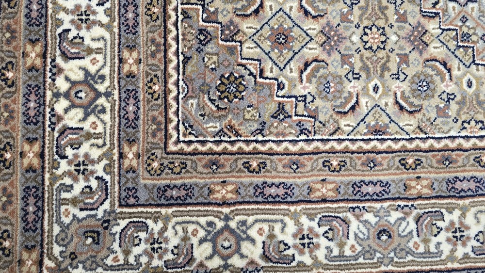 Tepisi ručni rad,Posebna ponuda BIDZAR 200x201 393,79 EUR 95865 AKCIJA
