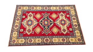 Tepisi ručni rad KAZAK 119x178 525,00 EUR 204050