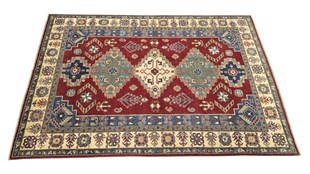 Tepisi ručni rad KAZAK 166x245 999,00 EUR 204081