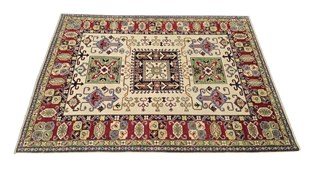Tepisi ručni rad KAZAK 175x242 1045,00 EUR 204094