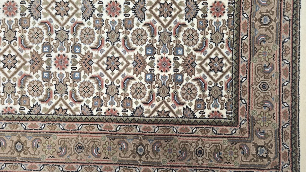 Tepisi ručni rad SHAHI 153x199 1699,00 EUR 204271