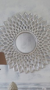 Outlet namještaja,OGLEDALO,Garniture ZIDNO OGLEDALO FLOWER  D90  0x0 79,62 EUR 197017